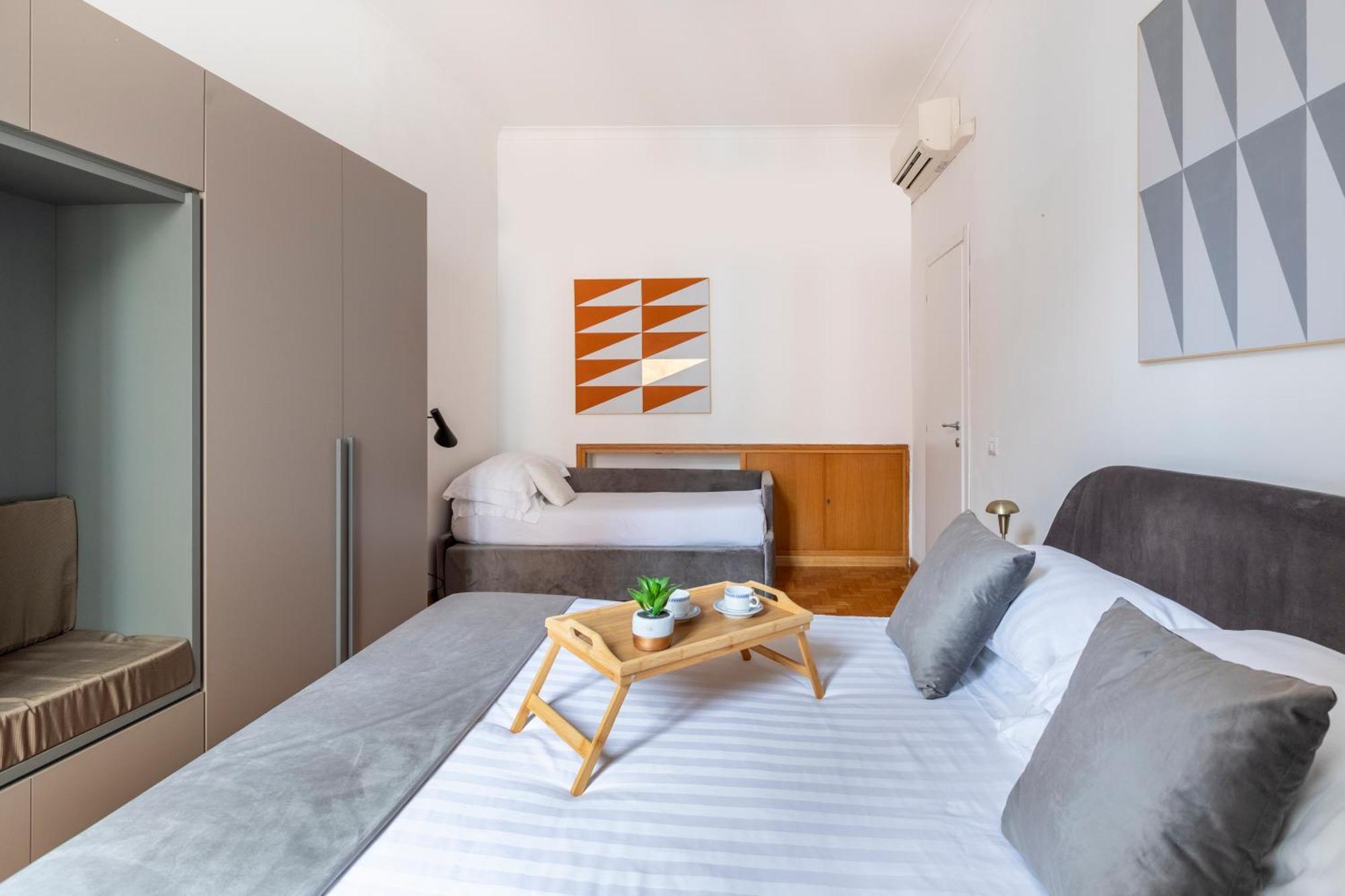 Romac - Condotti Suite By Spanish Steps ภายนอก รูปภาพ